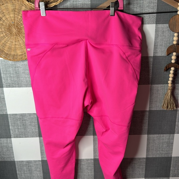 Fabletics Hot Pink Leggings and Bralette Set 3X - Picture 7 of 7